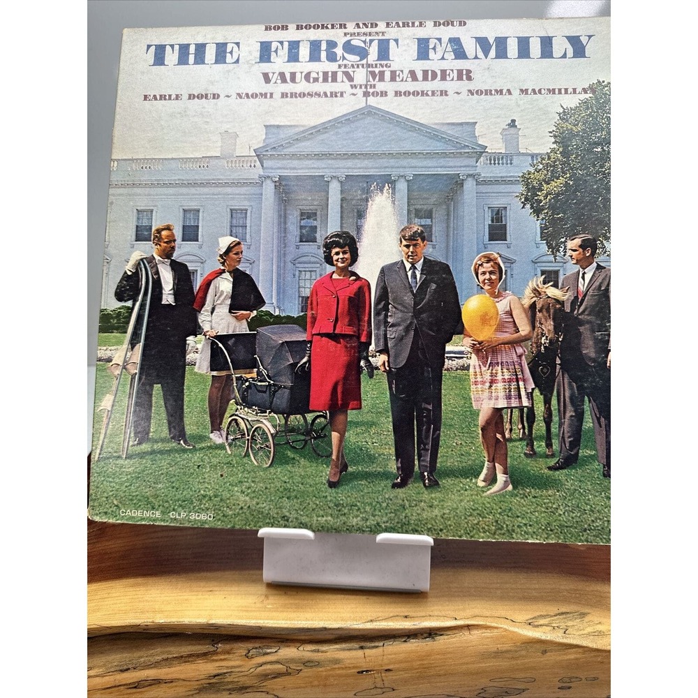 The First Family Vaughn Meader Vinyl LP 1962 Near Mint Bob Booker Earle Doud